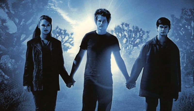 Thumbnail for The Return of ‘Roswell’ Offers Deeper Characters