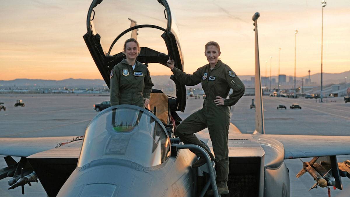 Captain Marvel Official Photo