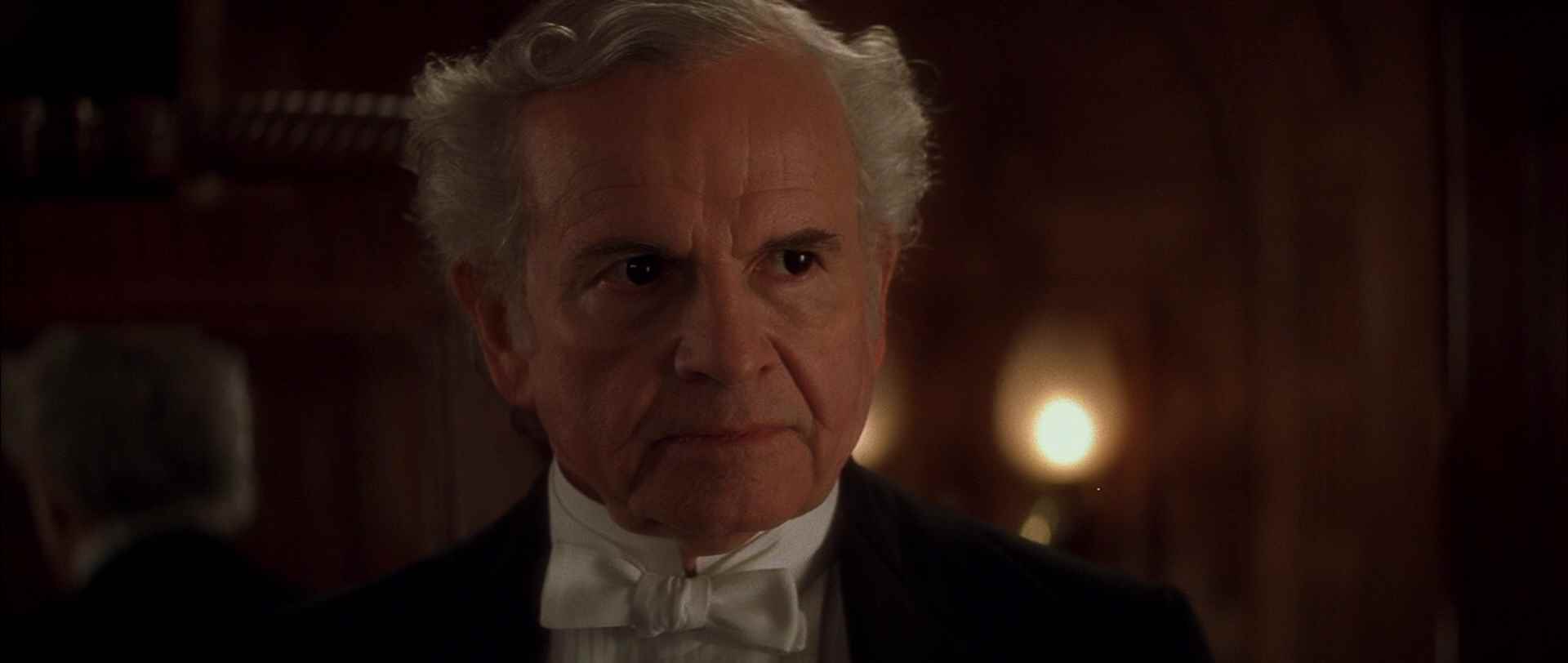 Ian Holm William Gull From Hell