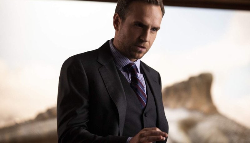 Thumbnail for The ‘Men in Black’ Spinoff Pushes Rafe Spall Further Into the Spotlight