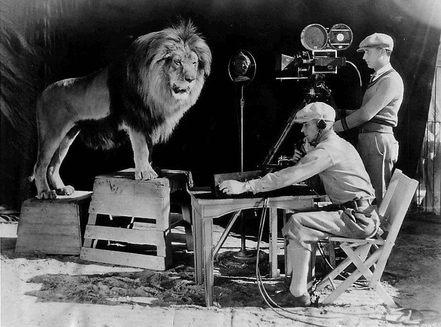 Leo Lion MGM Oz