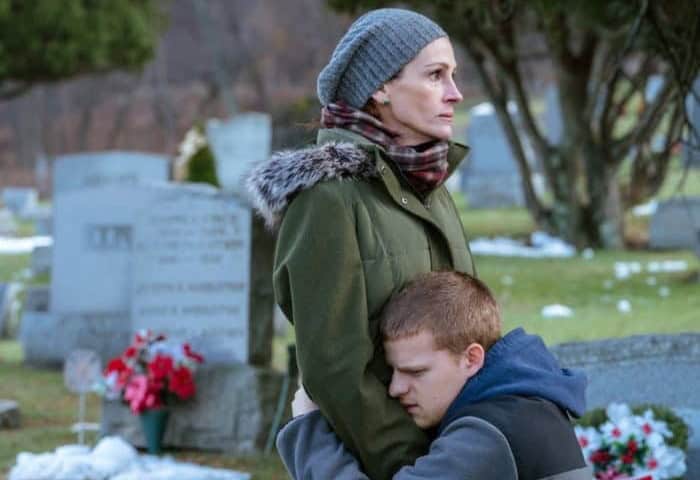 Thumbnail for Lucas Hedges and Julia Roberts Hint at Tearjerking Performances in ‘Ben Is Back’