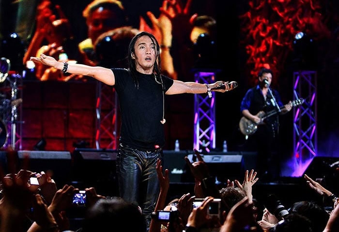 Thumbnail for Journey Biopic Will Focus on Fairy Tale Success Story of Filipino Singer Arnel Pineda