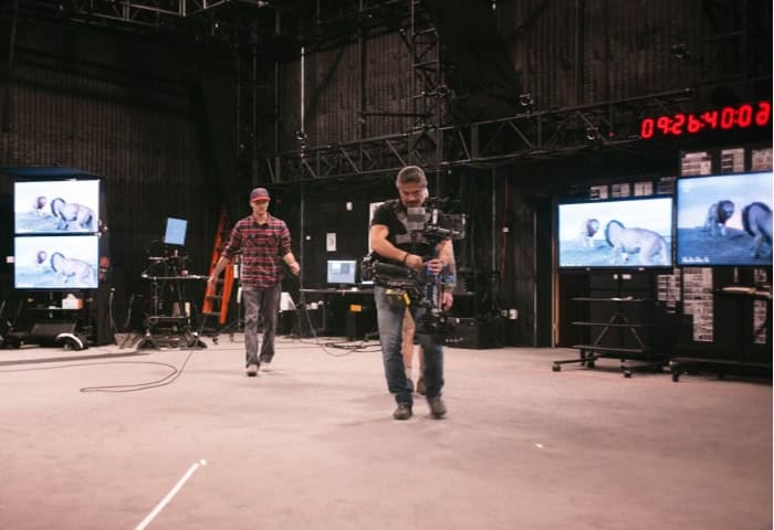 Thumbnail for Cinematographer Caleb Deschanel and VFX Supervisor Robert Legato on How ‘The Lion King’ was Shot, Not Just Animated